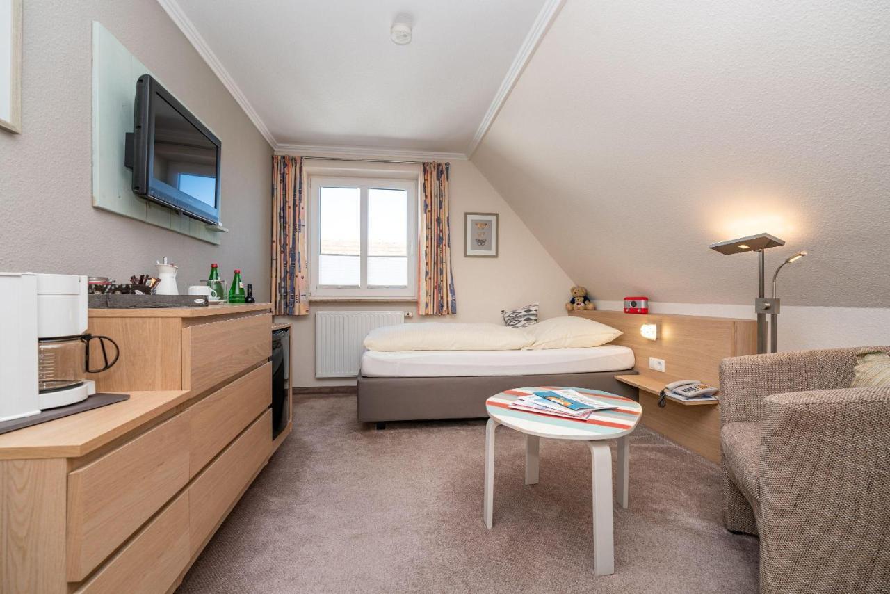 Flippi-S-Hues-Sued Hotel Westerland Buitenkant foto